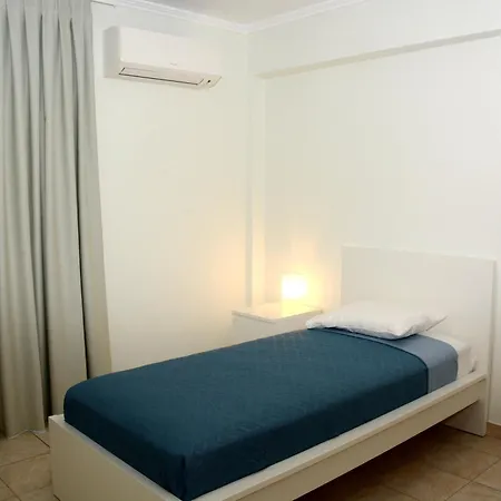 Diogenis Seaside Apartament