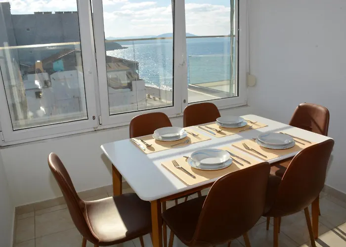 Diogenis Seaside *
